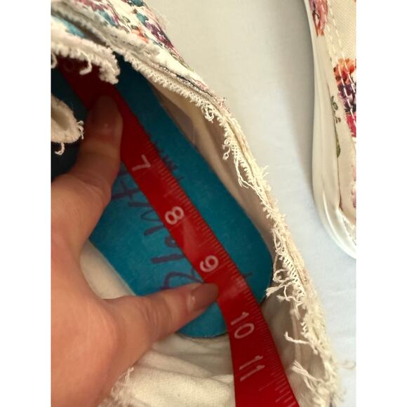 Blowfish Malibu Womens 8.5 Cottage Beach Floral Raw Slip On Canvas Sneaker Shoes - Picture 10 of 14